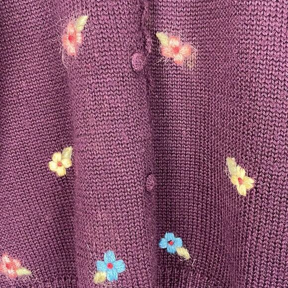 Herman Geist wool blend long sleeve button down floral embroidered sweater Large - Picture 3 of 9